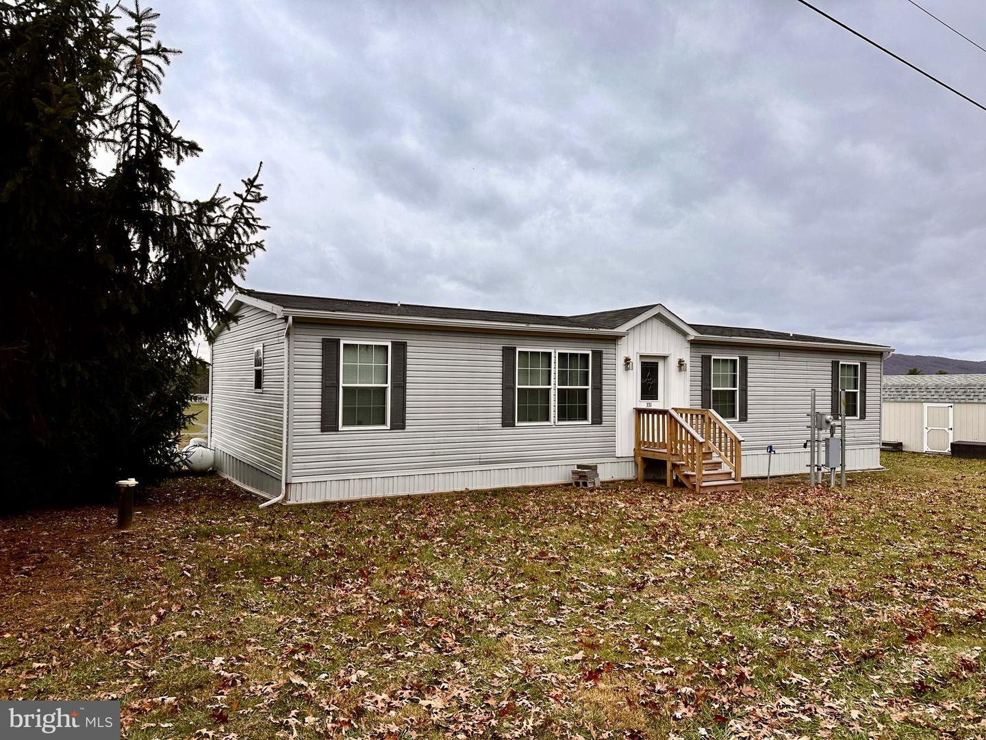 Artemas Real Estate Listings Main Image