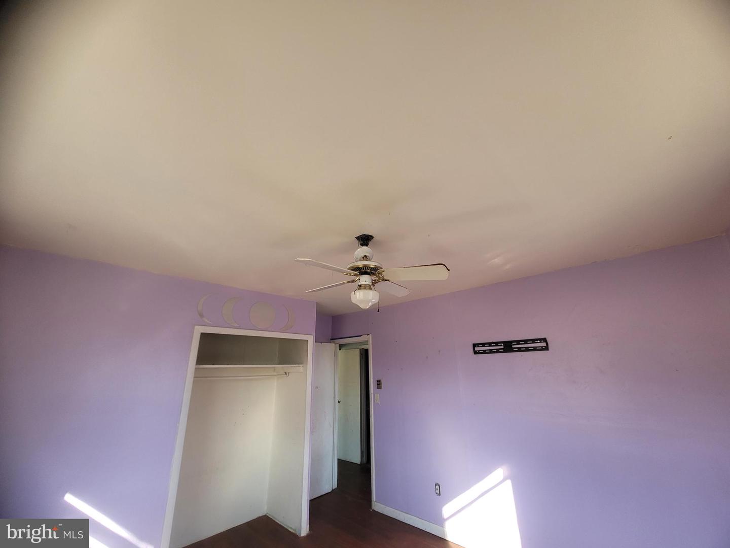 2210 Hyndman Rd Property Photo 22