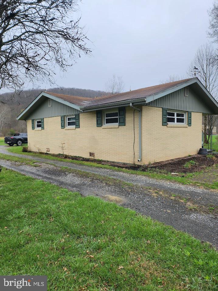 120 New Hampshire Rd Property Photo 37