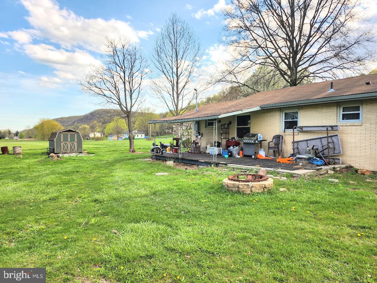 120 New Hampshire Rd Property Photo 39