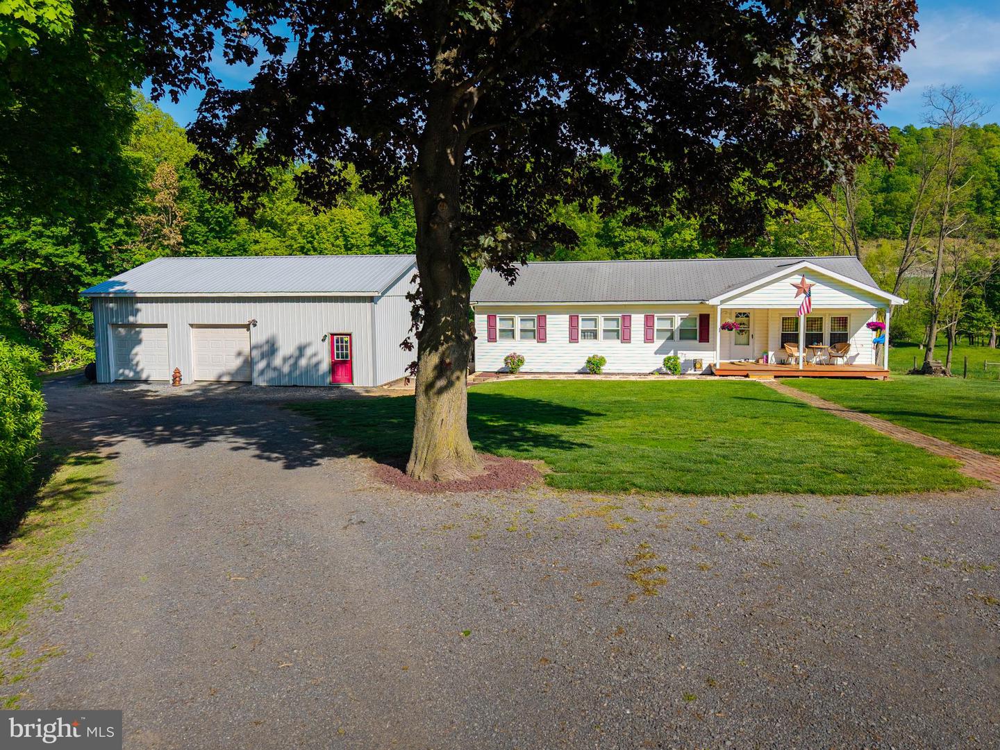 2233 Cumberland Road Property Photo 1