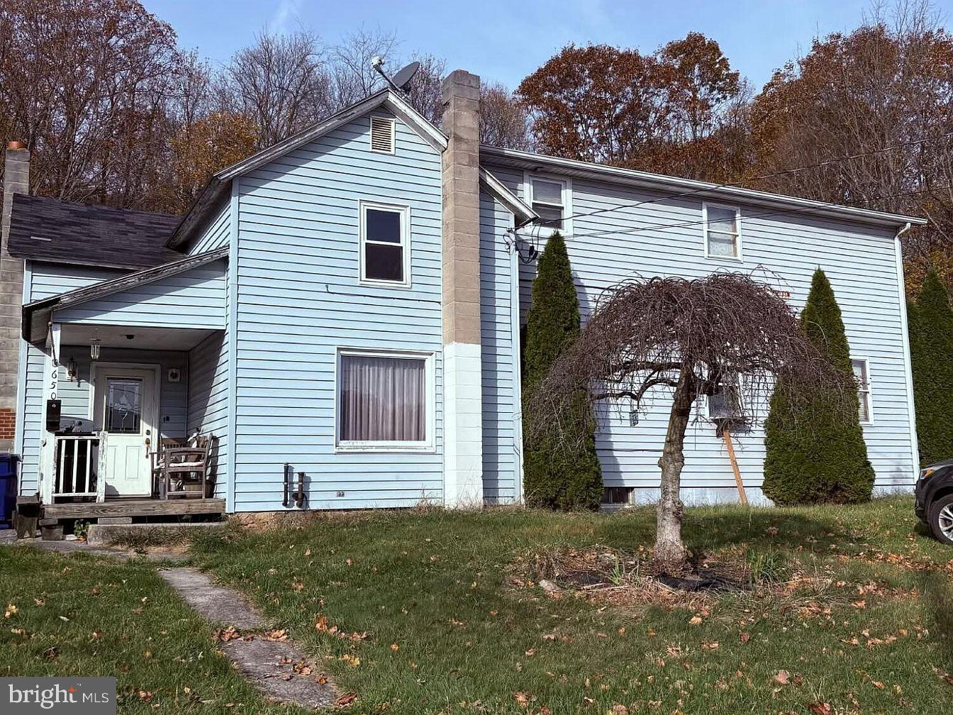 650 West St Property Photo 2