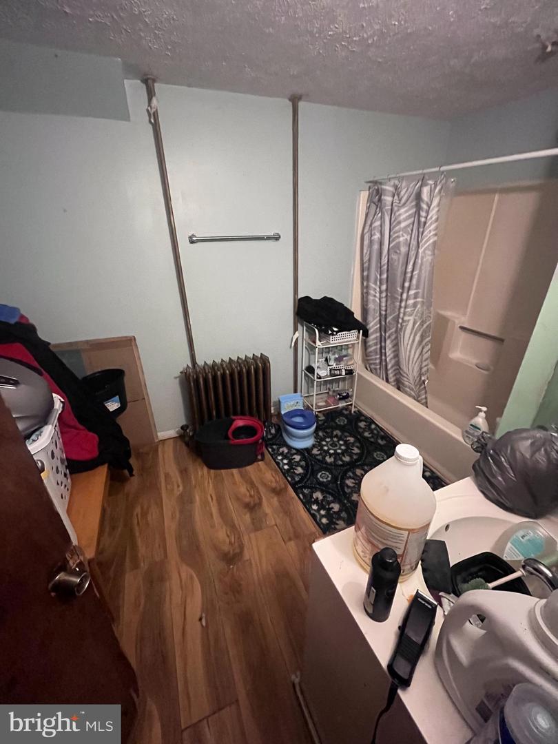 402 16th Street Property Photo 11