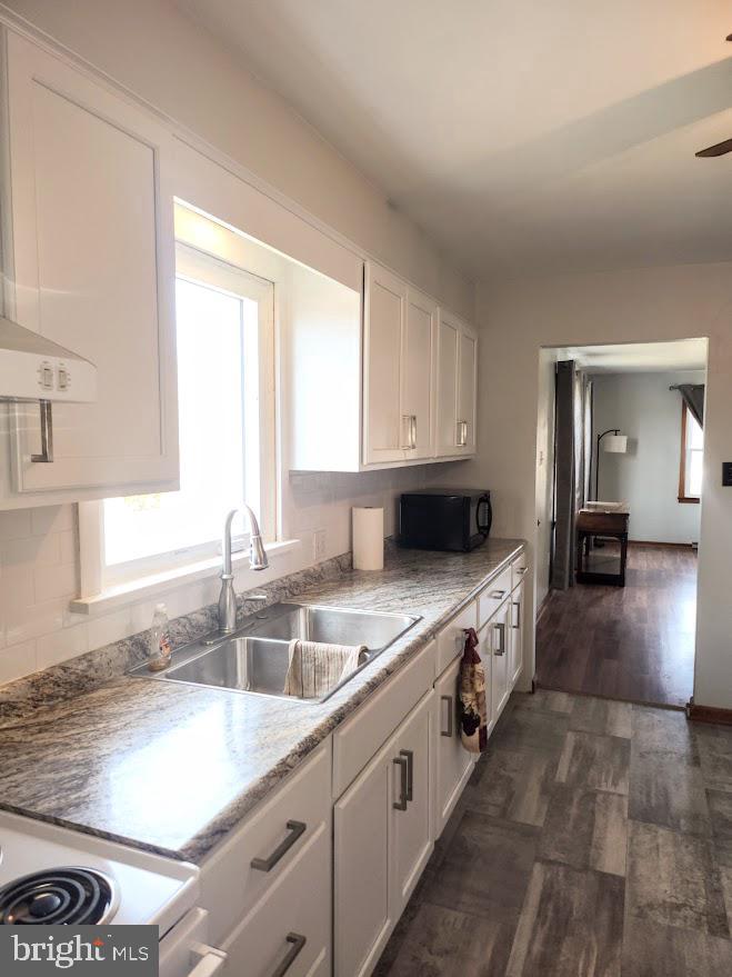 10314 Hyndman Road Property Photo 5