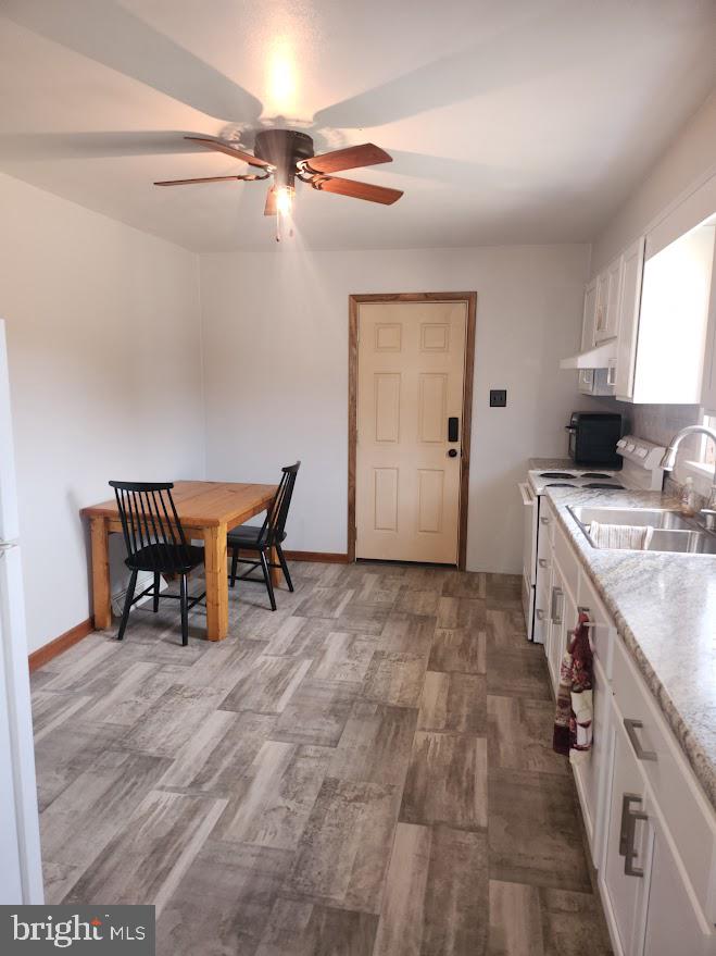 10314 Hyndman Road Property Photo 11