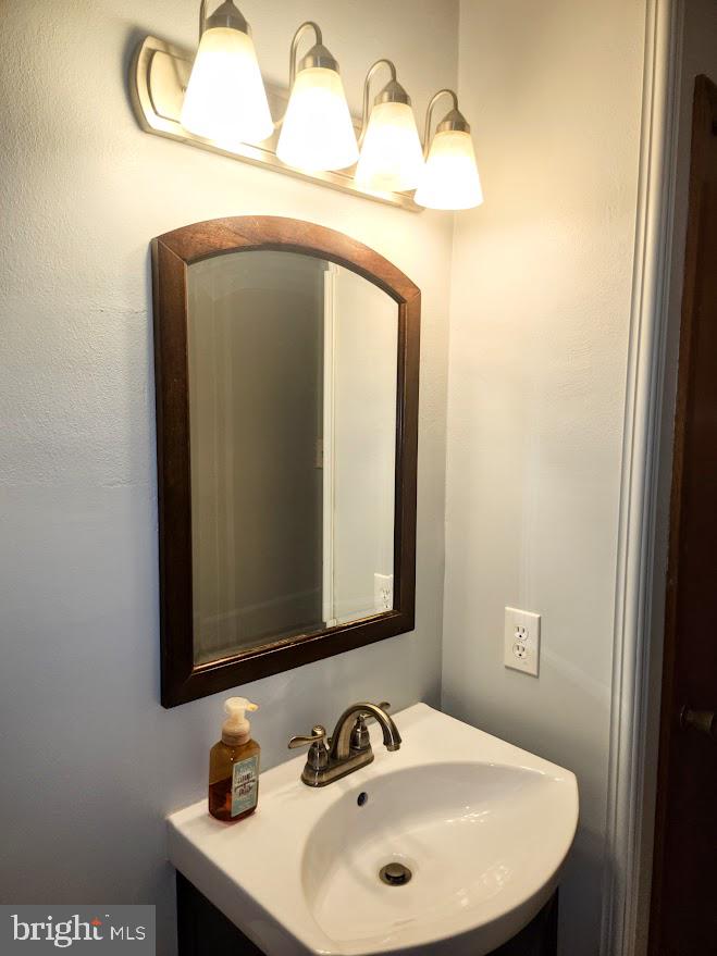 10314 Hyndman Road Property Photo 20
