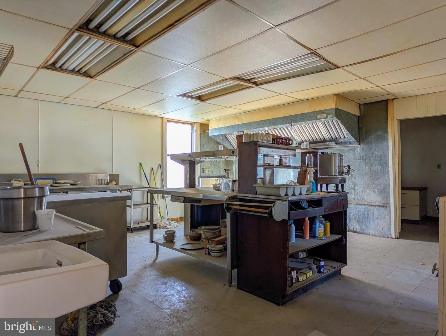 229 Main St Property Photo 12
