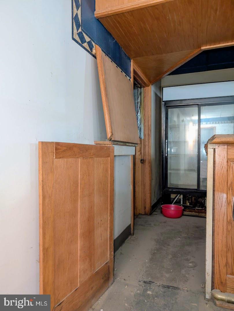 229 Main St Property Photo 17