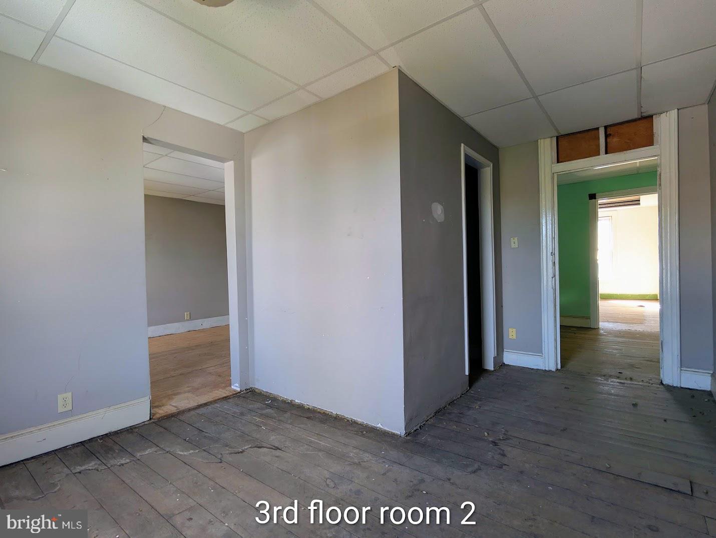 229 Main St Property Photo 31