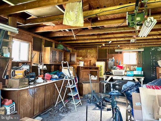 7016 Hyndman Rd Property Photo 29