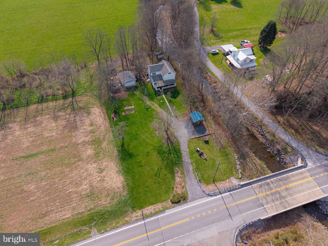 7016 Hyndman Rd Property Photo 42