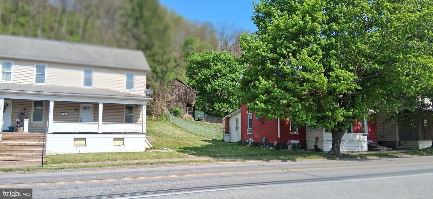 327-329 West Main St. Property Photo 2