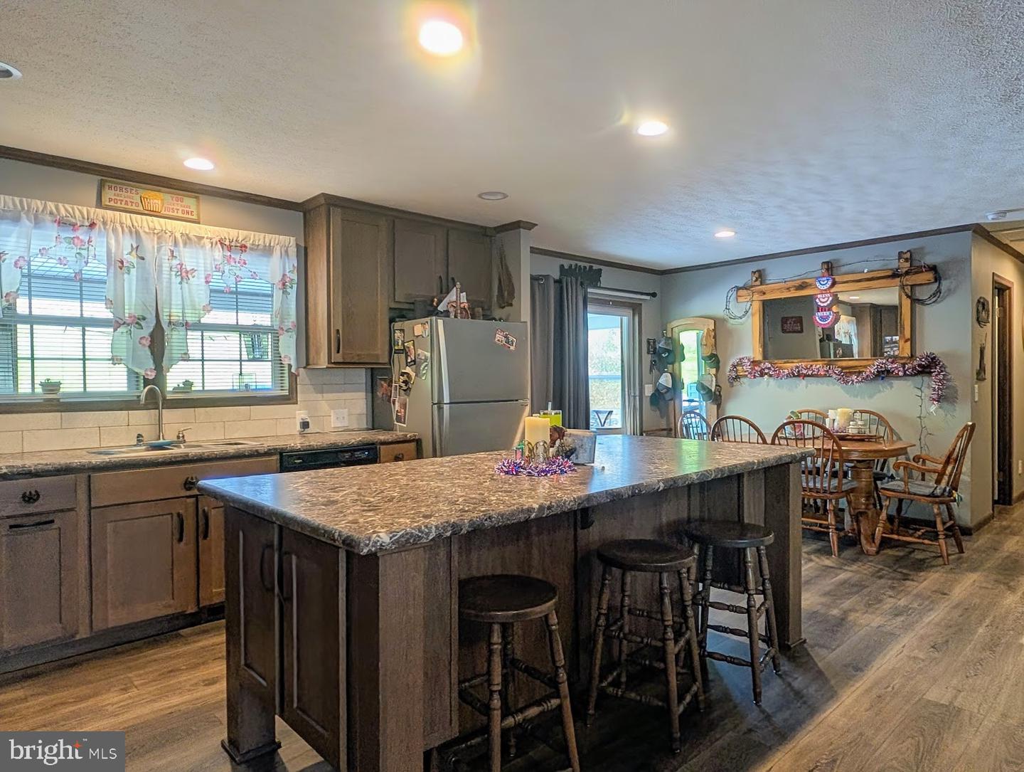 258 Lovely Road Property Photo 5