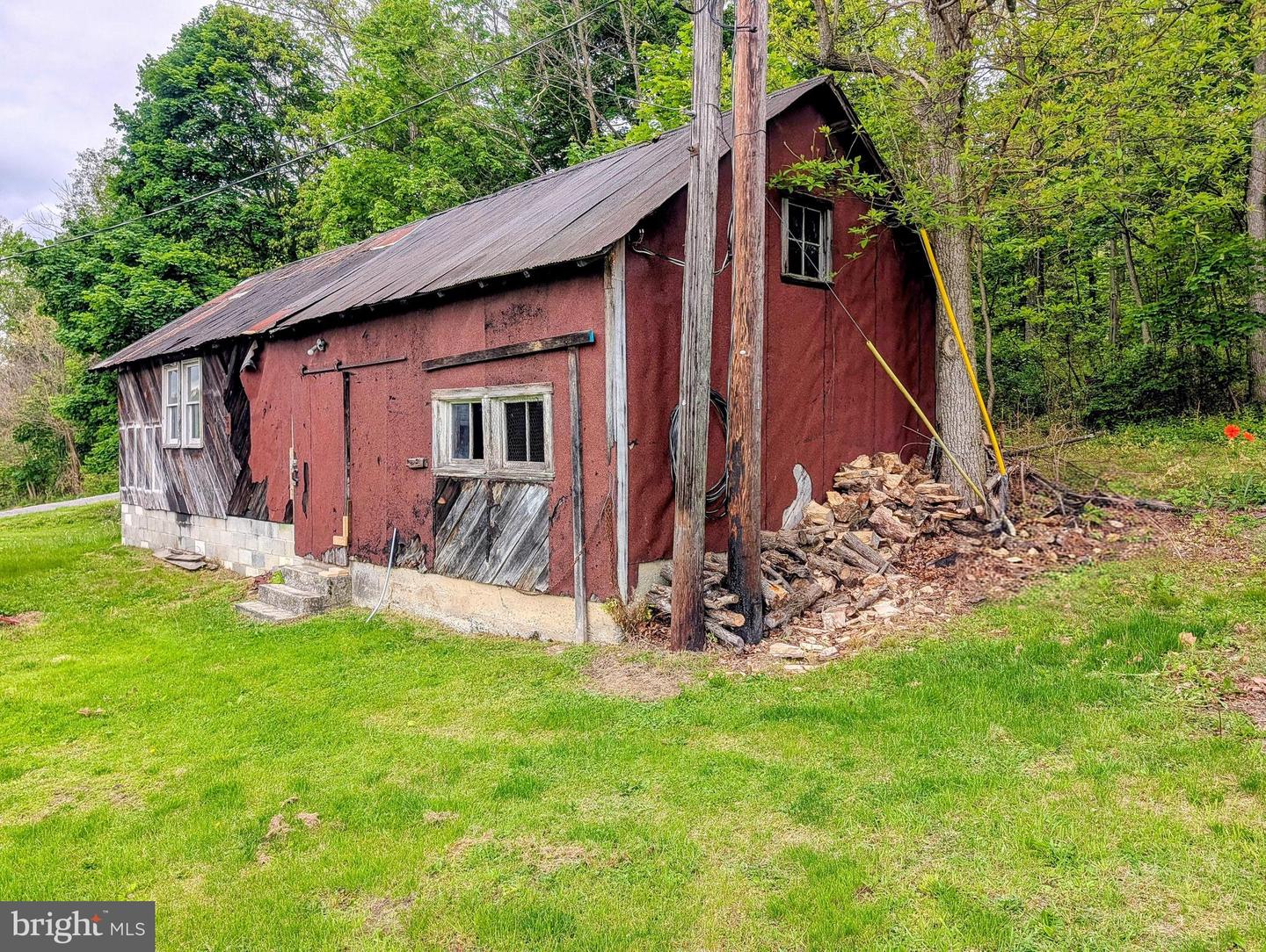 456 & 462 West St Property Photo 36