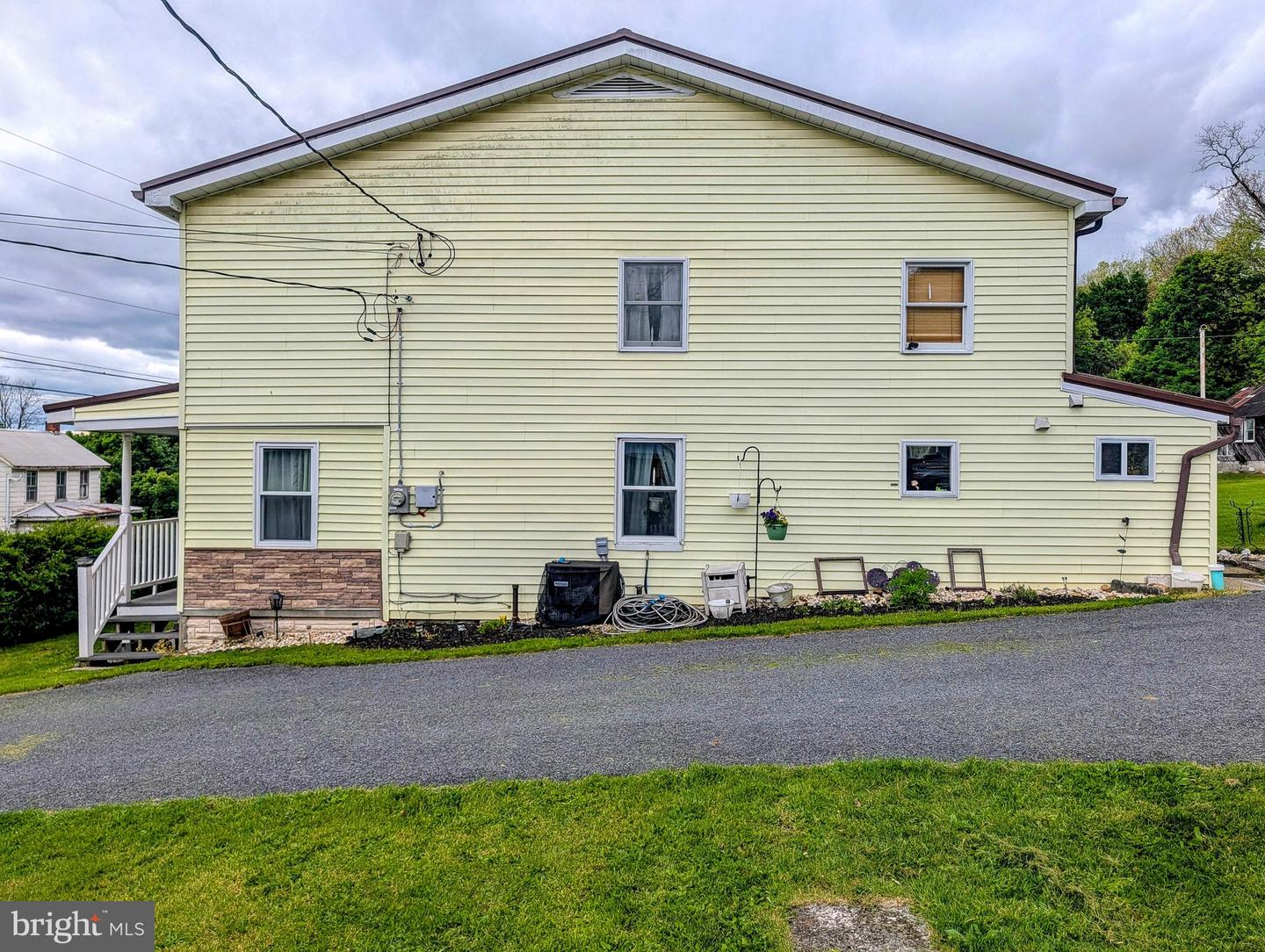 456 & 462 West St Property Photo 68