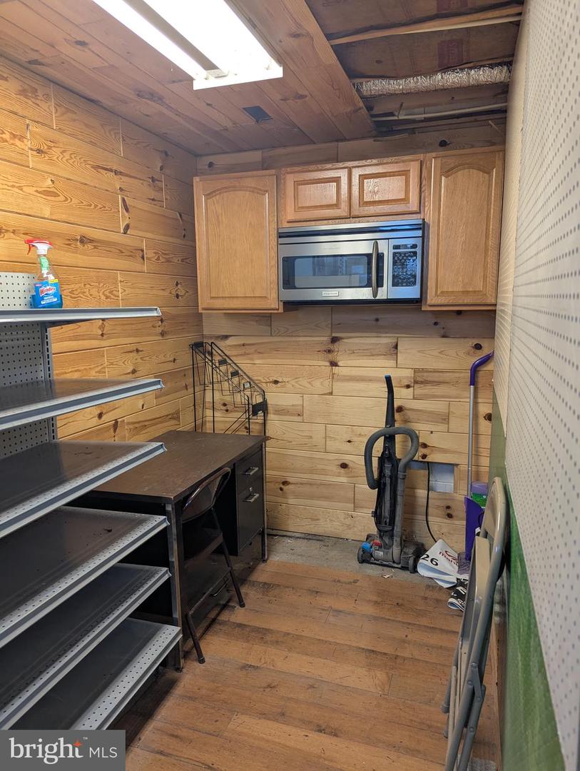 14367 Lincoln Highway Property Photo 12