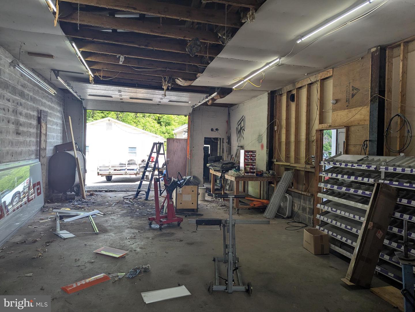 14367 Lincoln Highway Property Photo 31