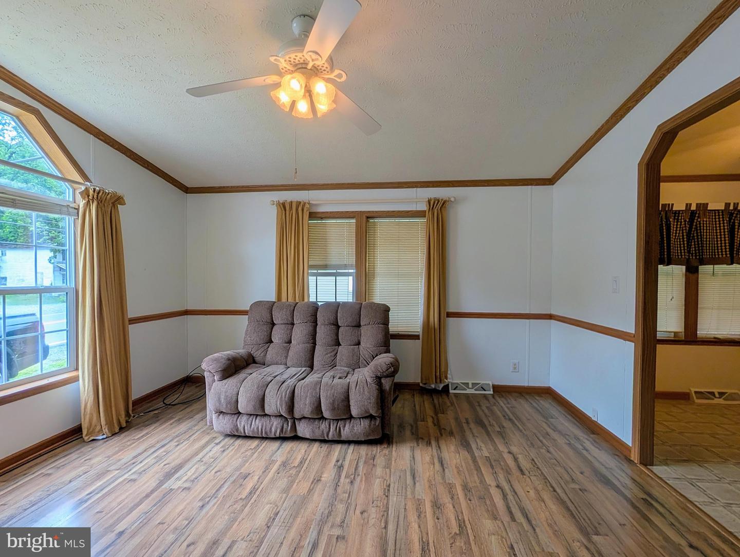 750 Six Mile Run Road Property Photo 12