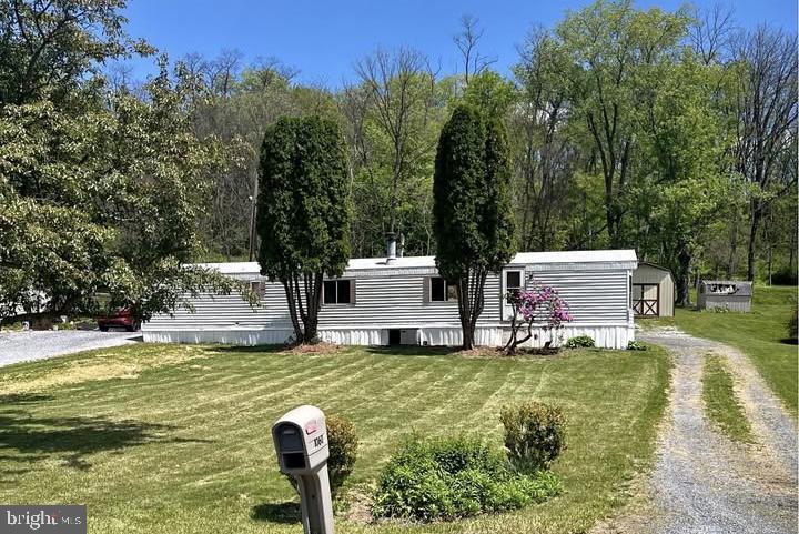 1060 Industrial Avenue Property Photo 1