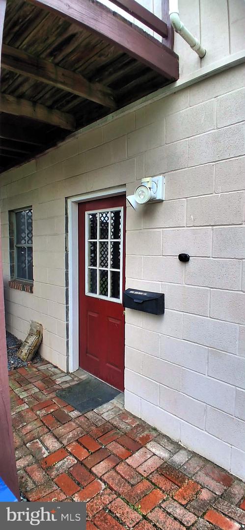 215 N Spring St Property Photo 21