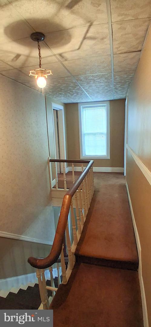 215 N Spring St Property Photo 24