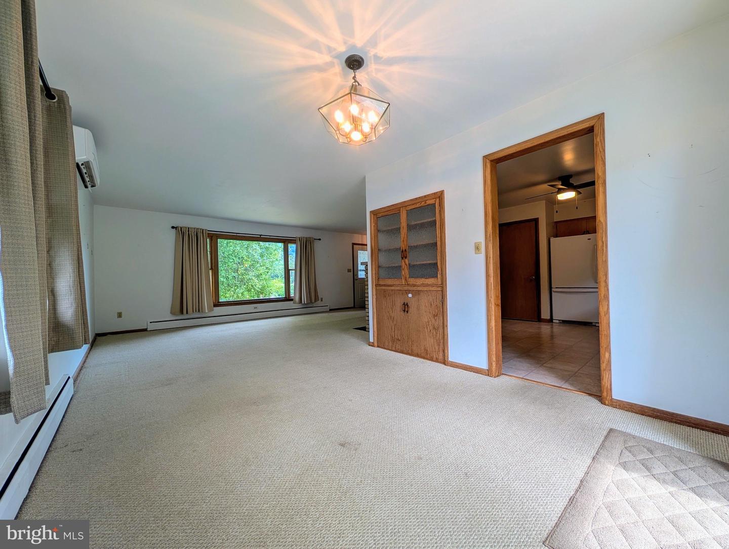 155 Summit St Property Photo 12