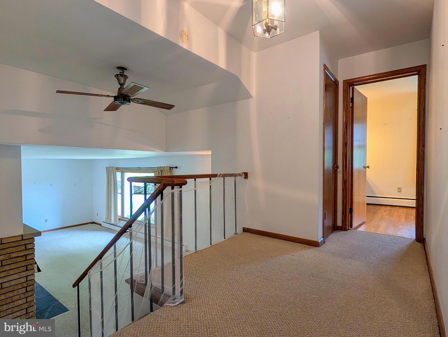 155 Summit St Property Photo 19