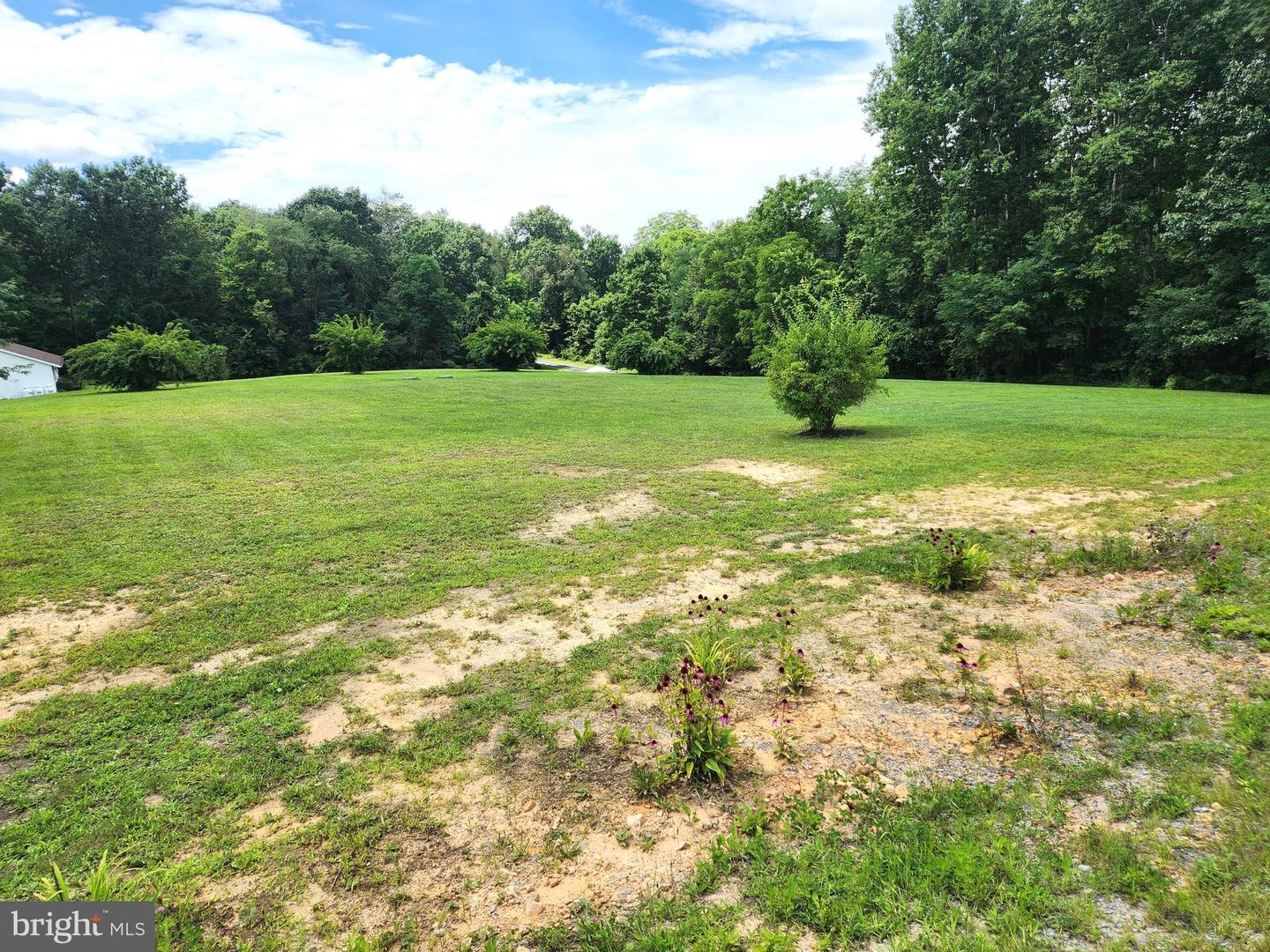 352 W Ridge Rd Property Photo 19