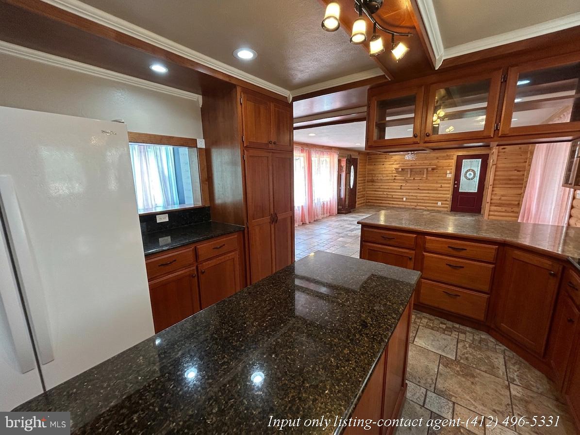 500 Raystown Rd Property Photo 16