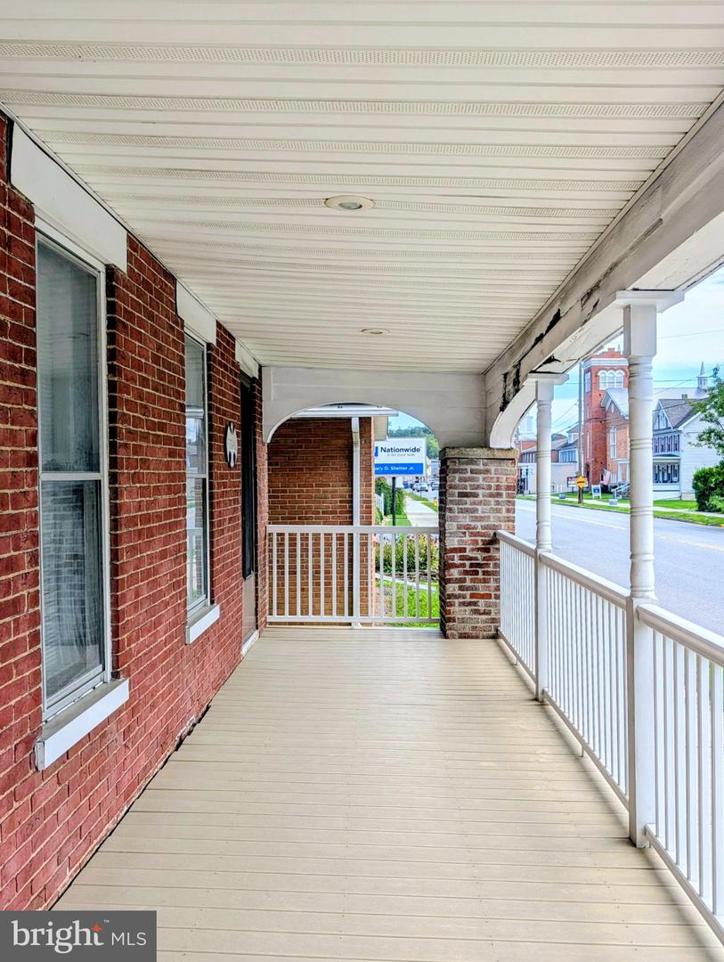 131 W Main St Property Photo 47