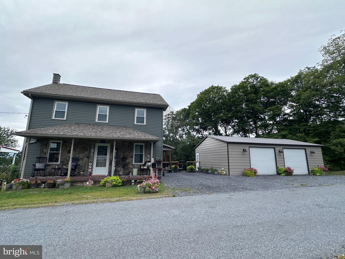 171 GREEN LEAF LN