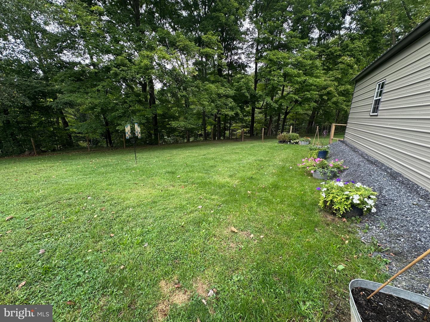 171 Green Leaf Ln Property Photo 42