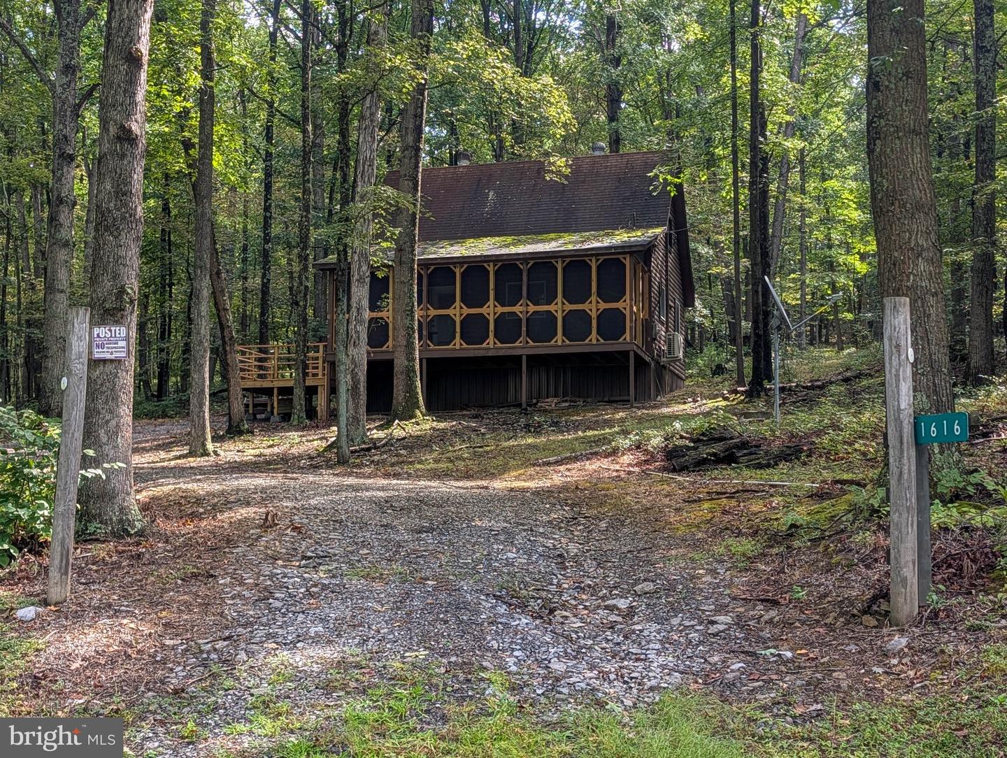 1616 Pine Ridge Rd Property Photo 1