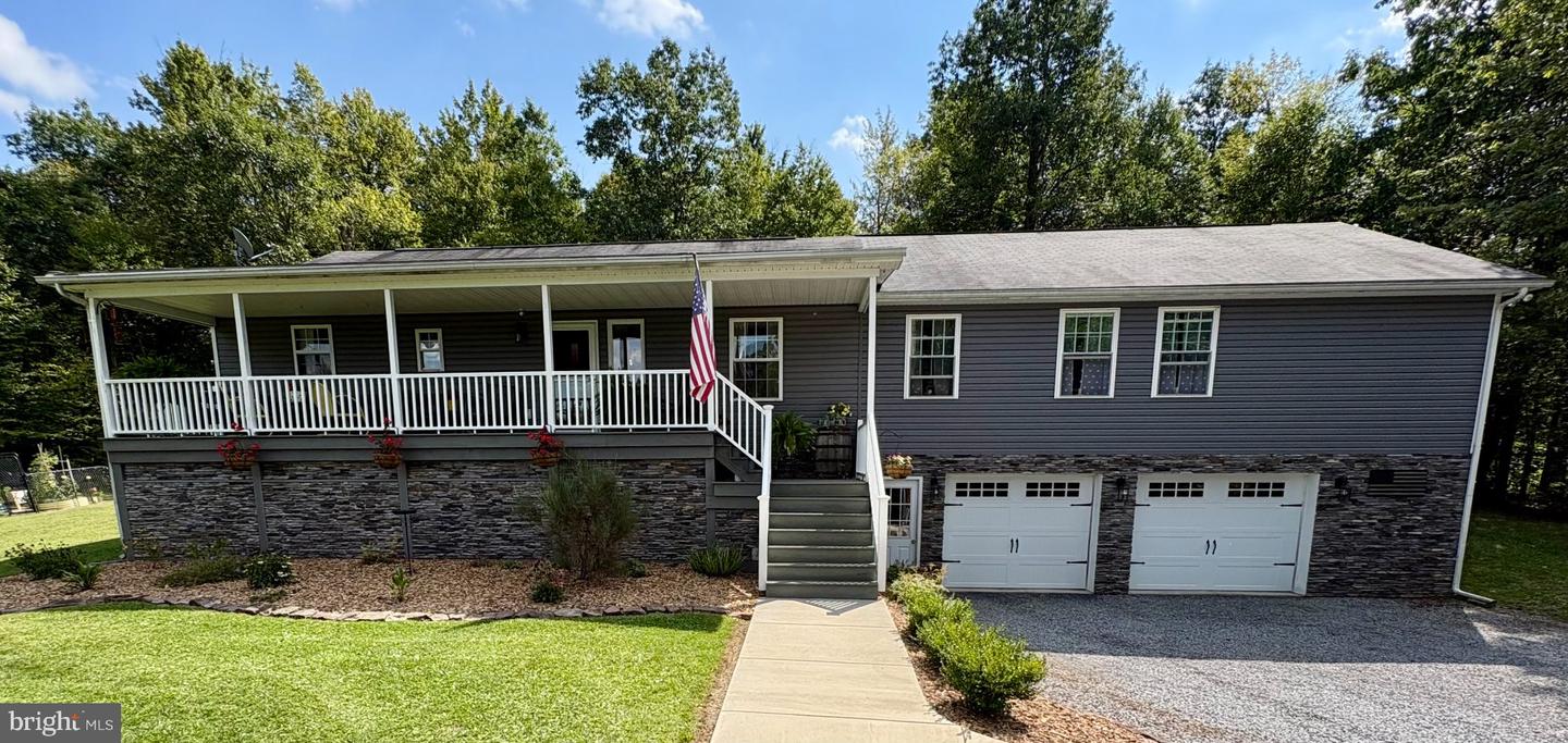 295 Shaffer Rd Property Photo 1