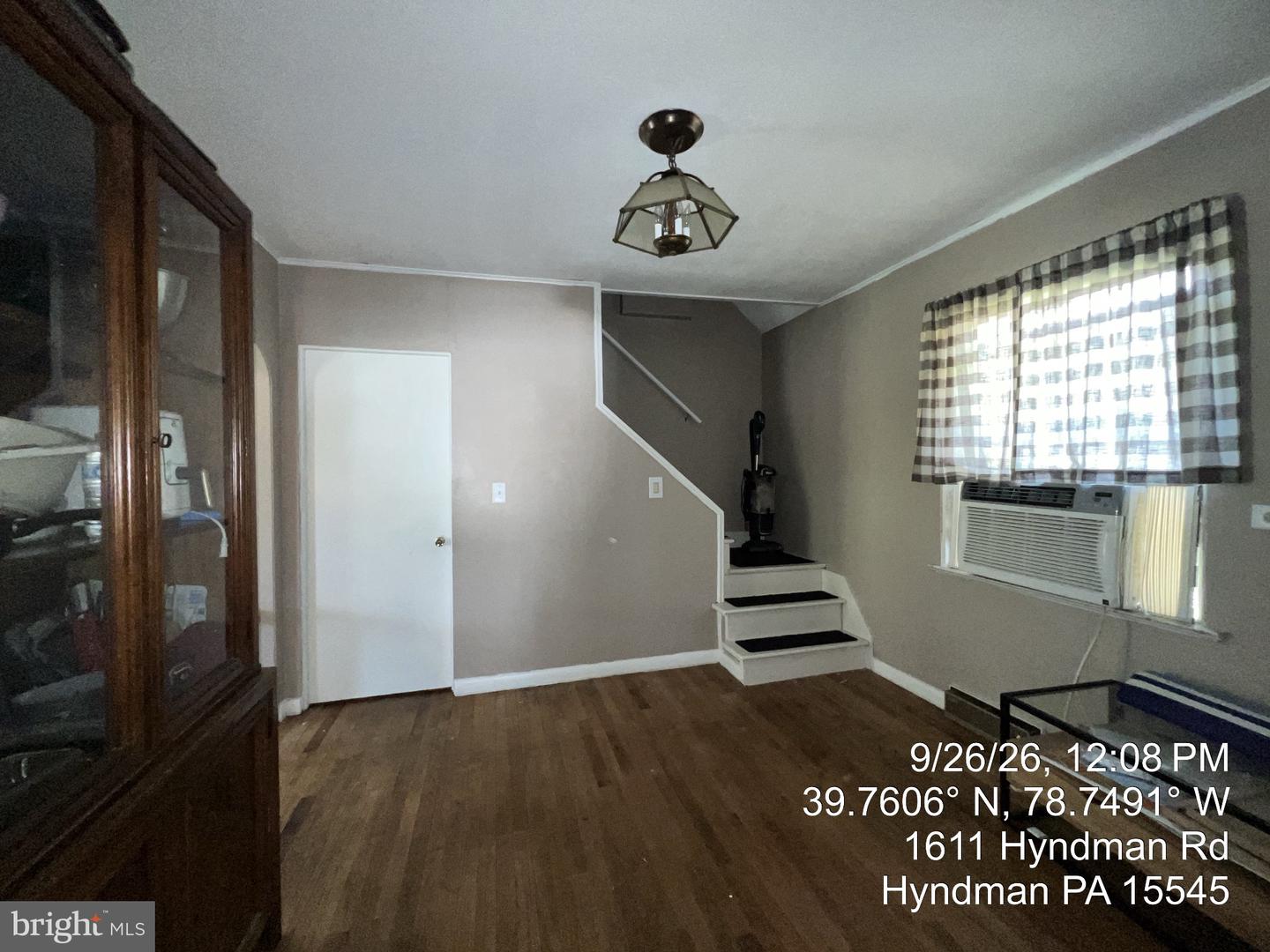 1621 Hyndman Rd Property Photo 13