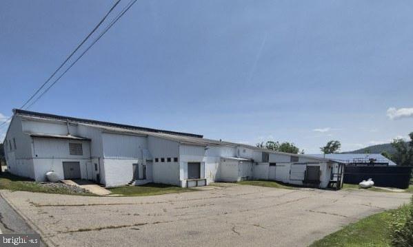 11627 Route 187 Property Photo 7