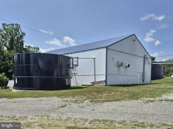 11627 Route 187 Property Photo 11
