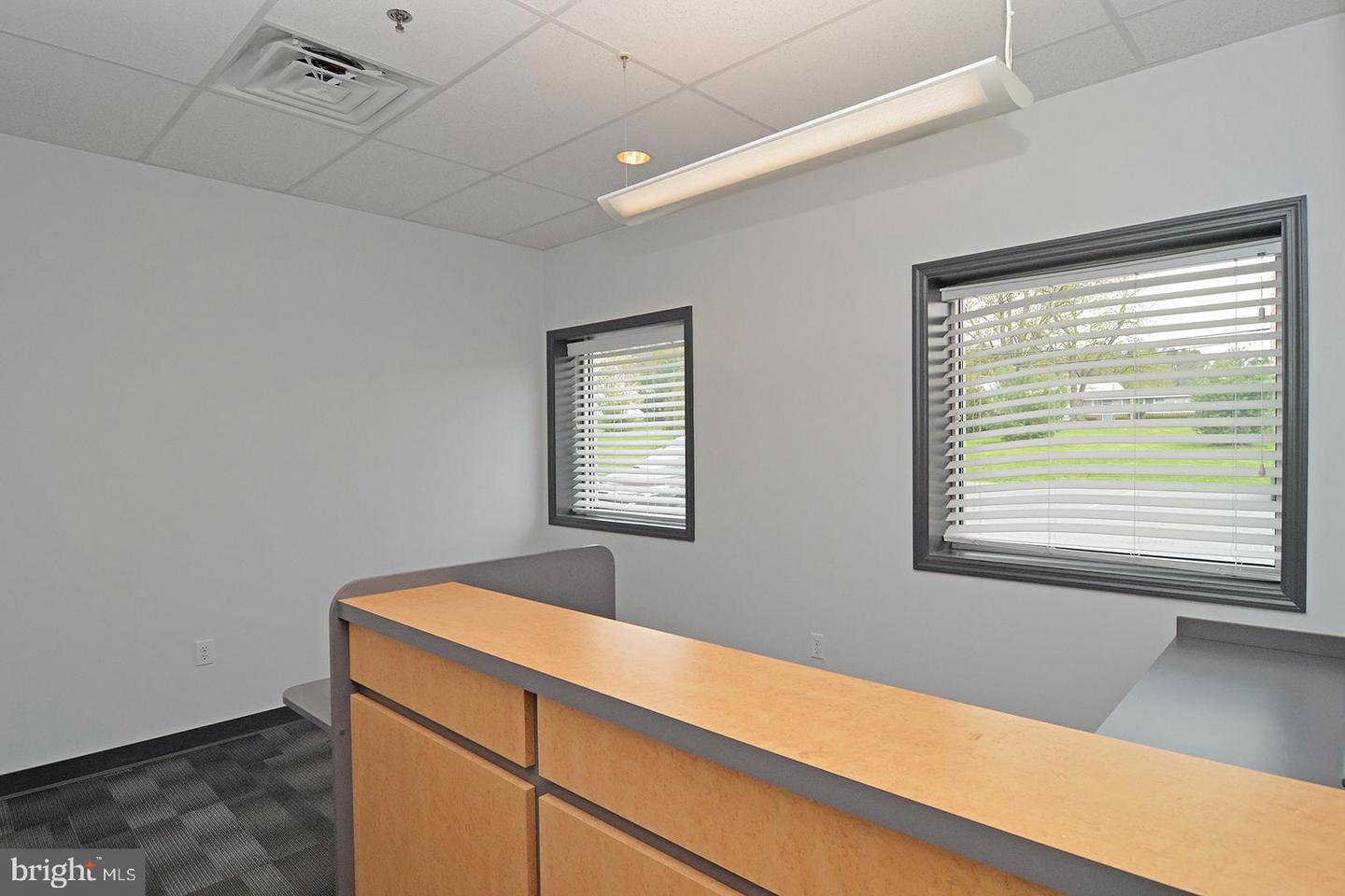 1060 Old Bernville Rd #suite 100 Property Photo 7