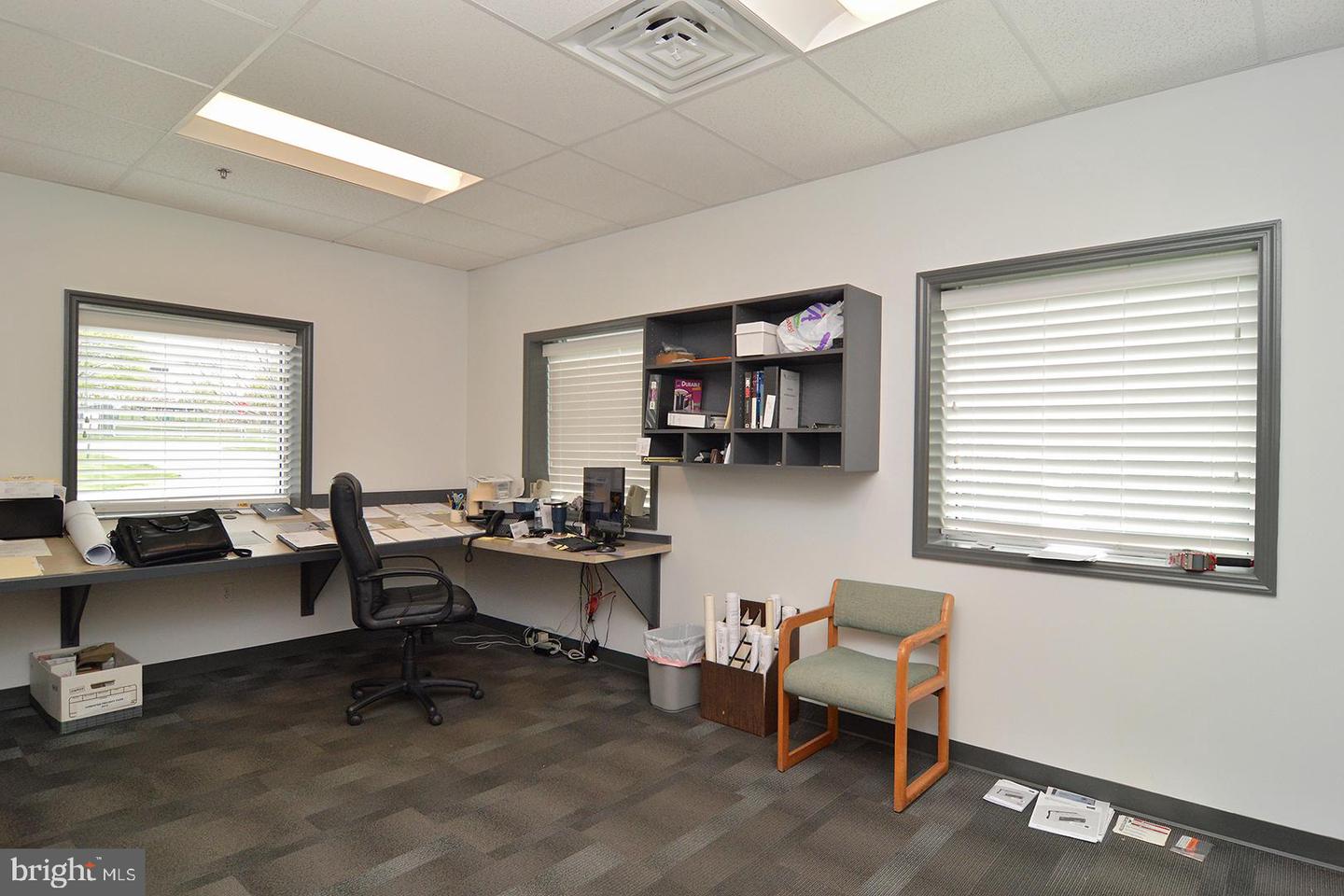 1060 Old Bernville Rd #suite 100 Property Photo 13