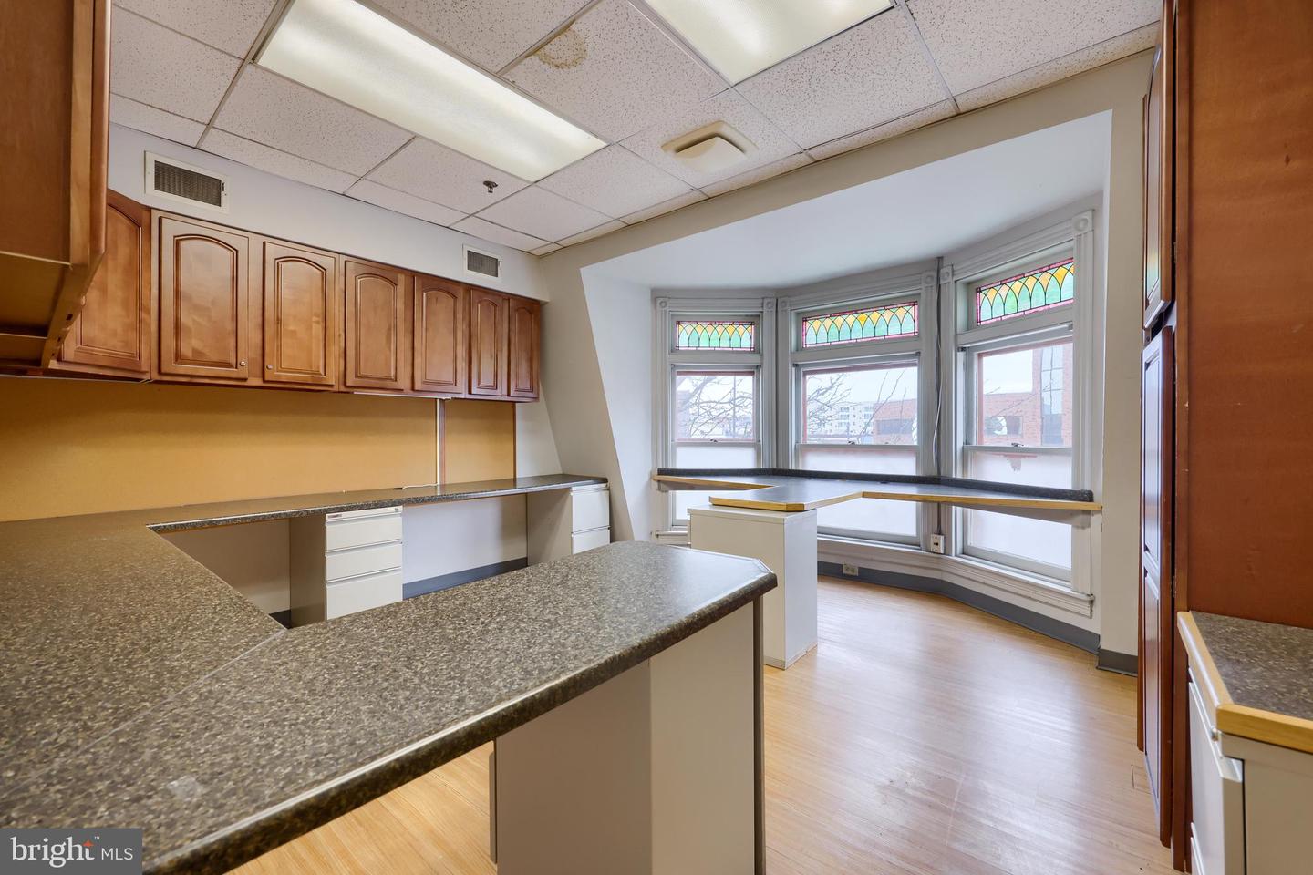 200 Penn St Property Photo 18