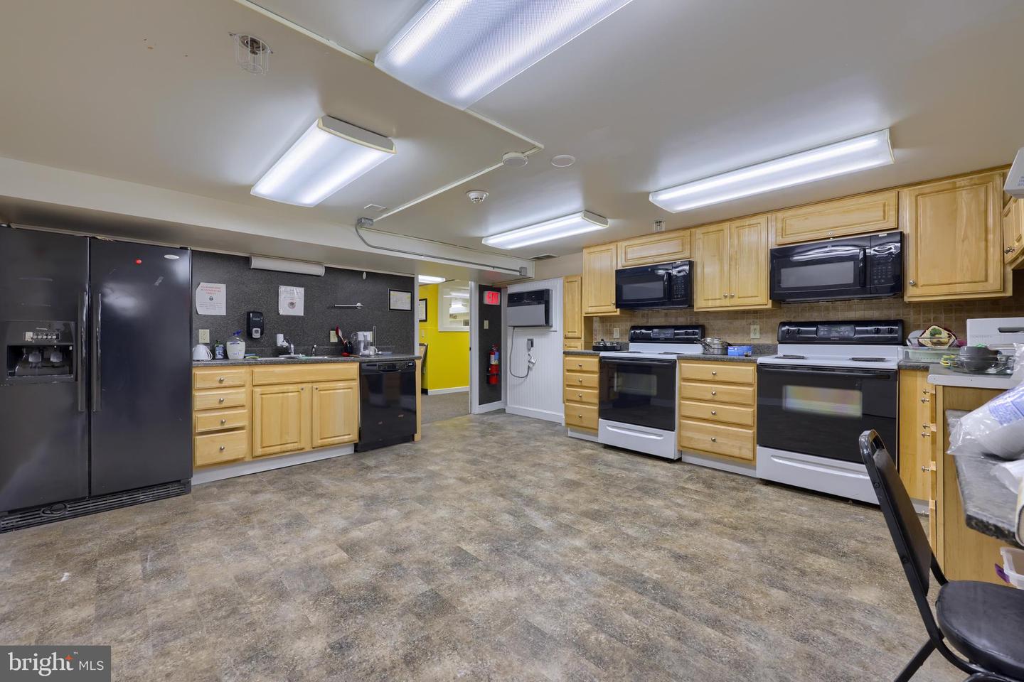 200 Penn St Property Photo 30