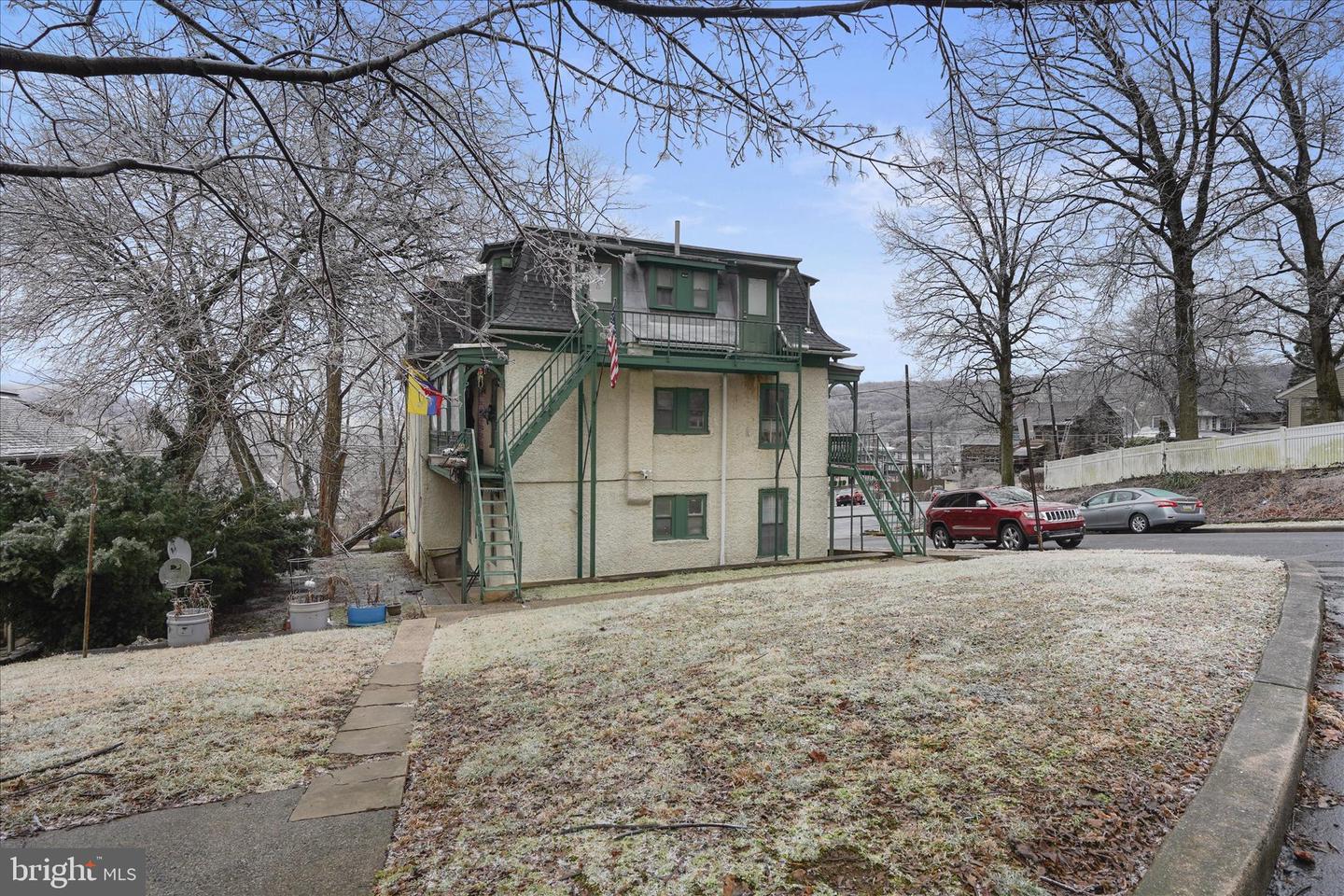 300 Friedensburg Rd Property Photo 24