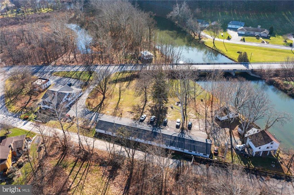 1563 Old Route 22 Property Photo 2