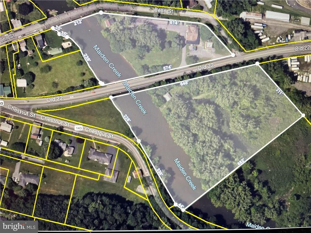1563 Old Route 22 Property Photo 4