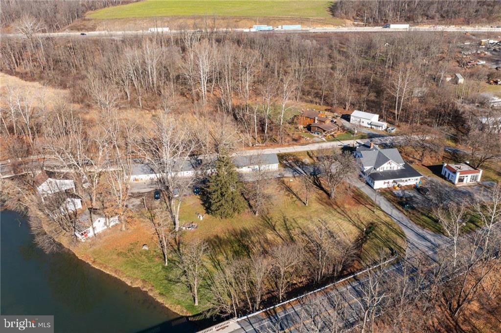 1563 Old Route 22 Property Photo 21