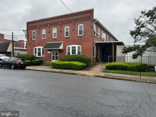 3146 Marion St Property Photo