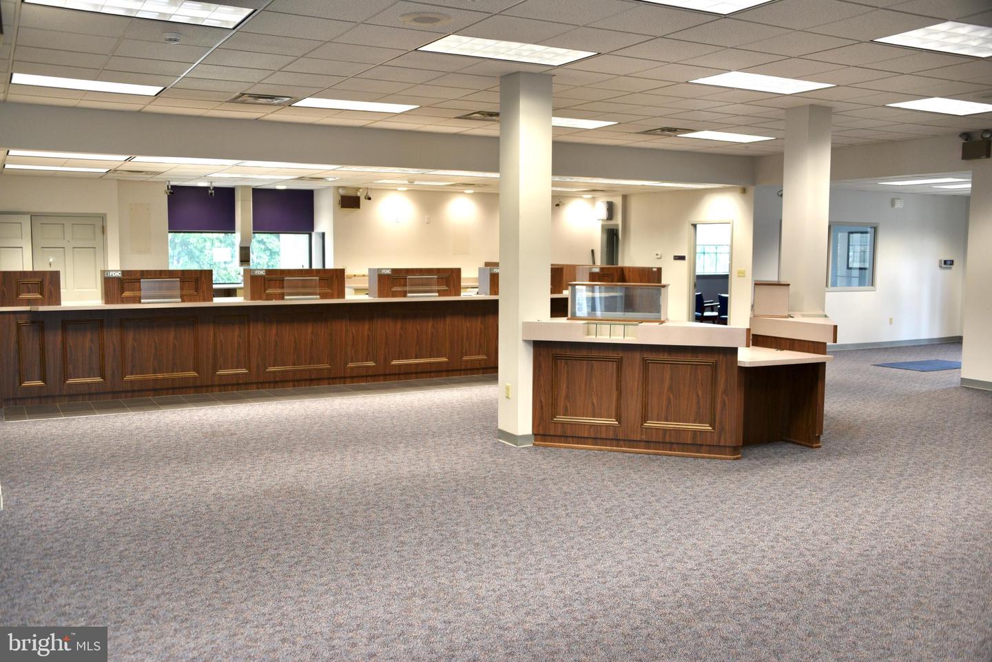 201 N Main St Property Photo 6