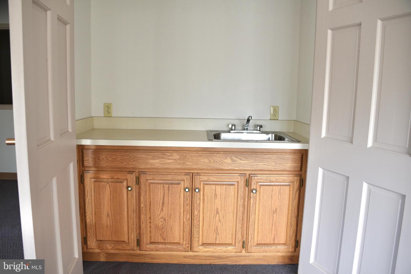 201 N Main St Property Photo 13