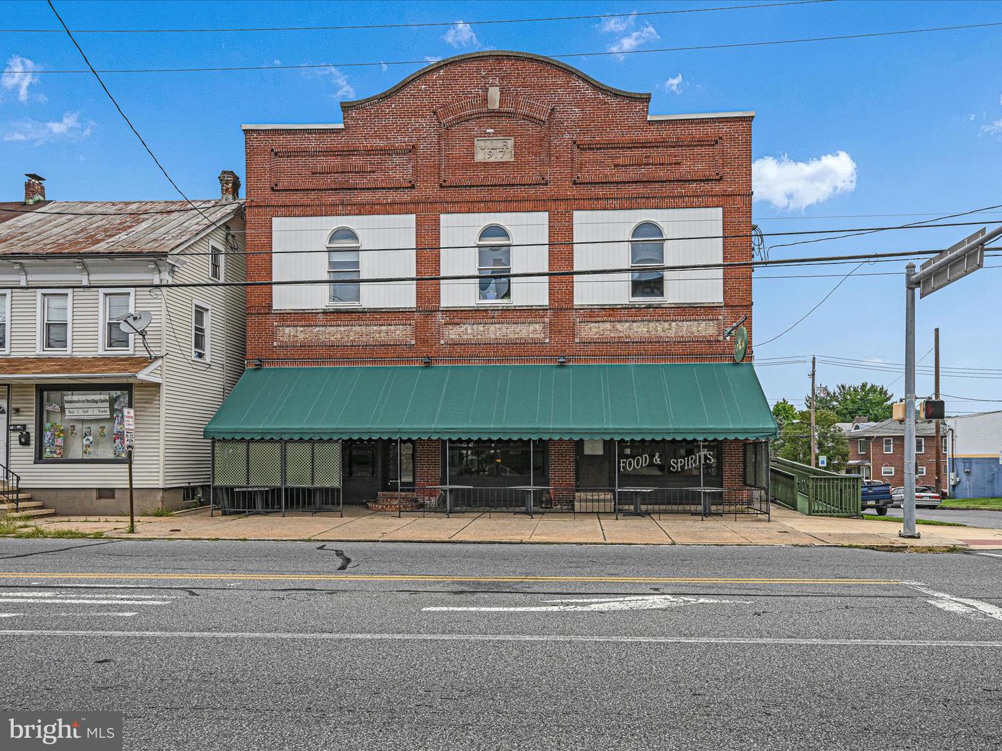 201 W Lancaster Ave Property Photo