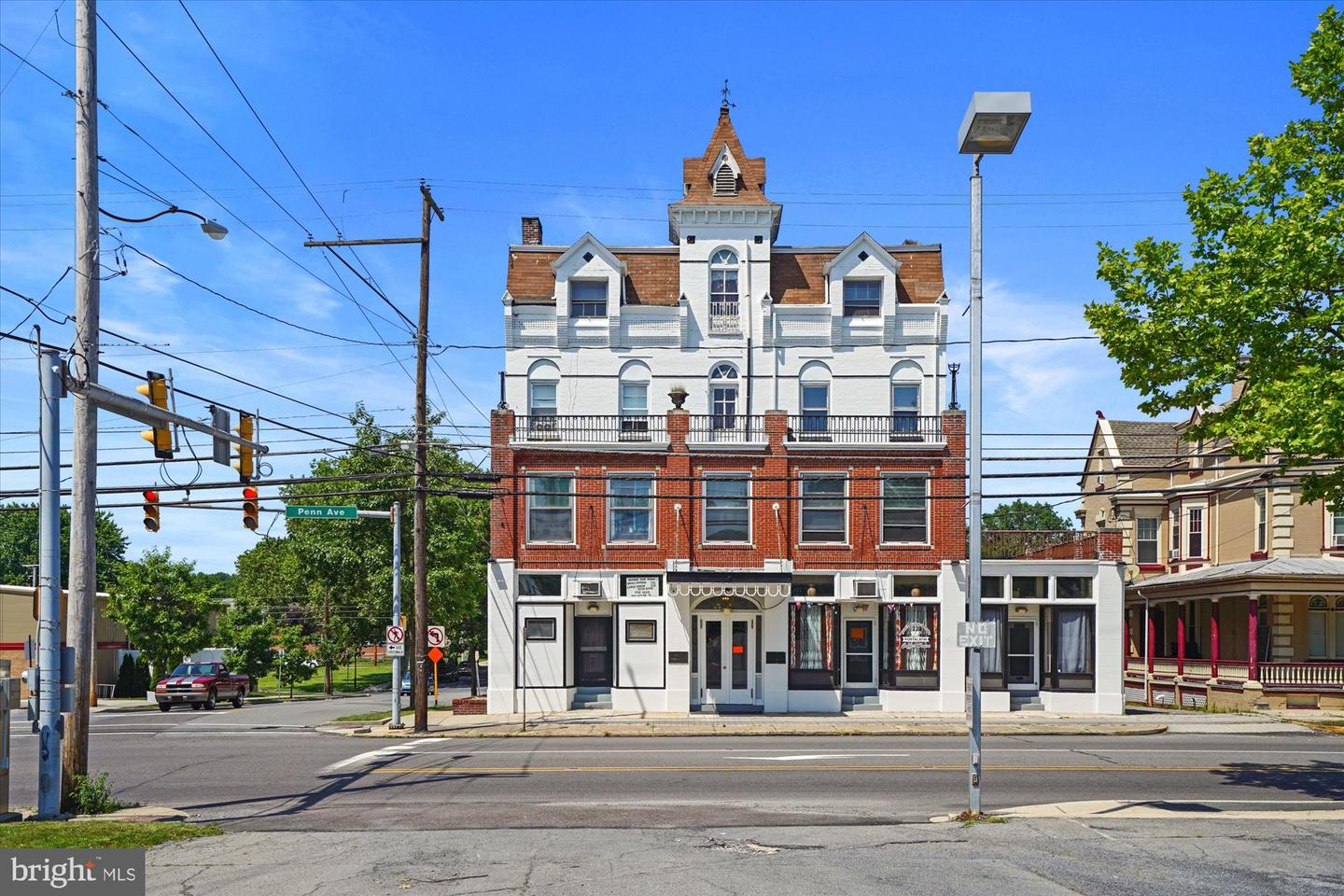 5 E Penn Ave Property Photo 3